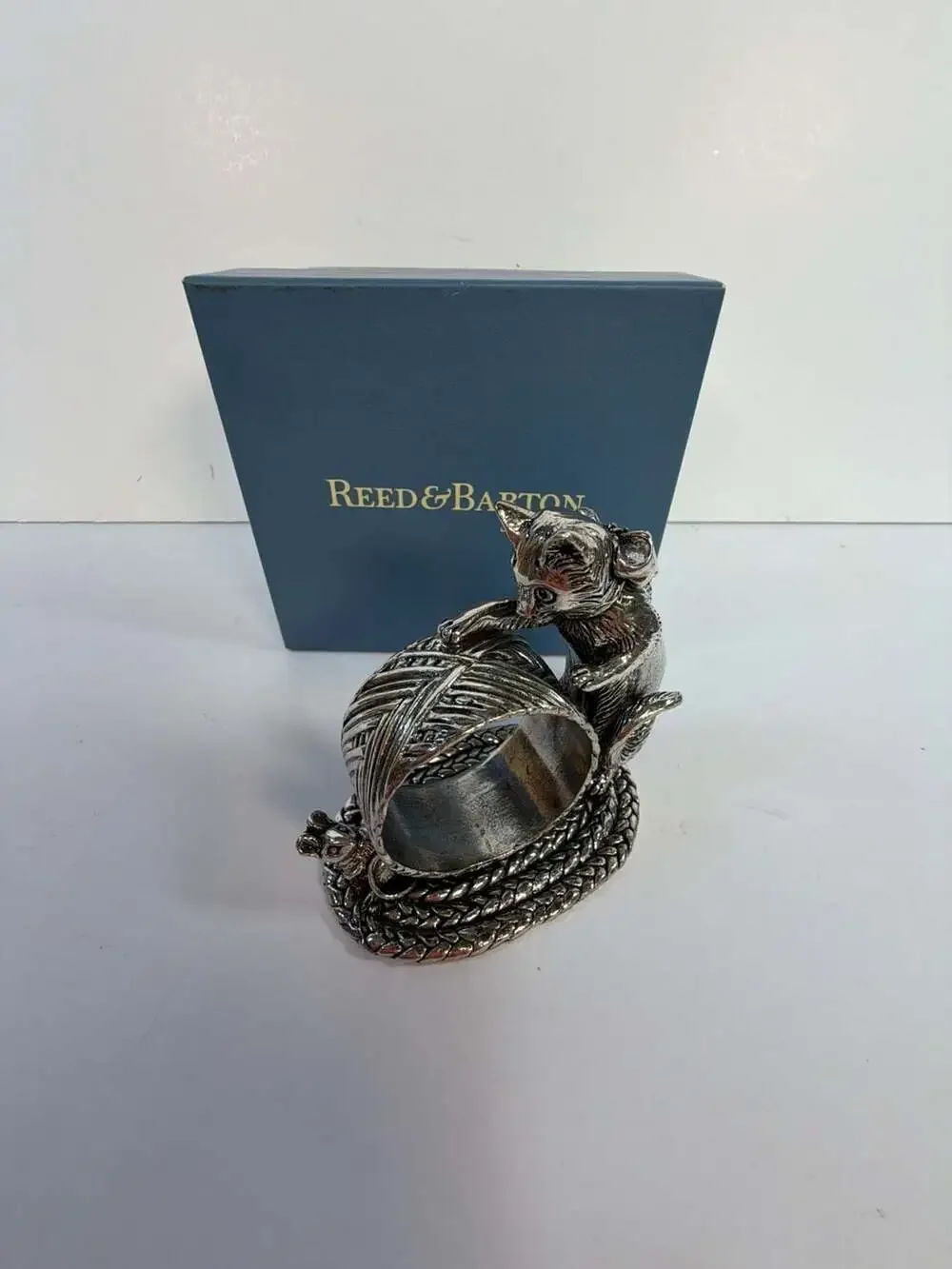 Reed & Barton Silverplate 1824 Collection Cat & Mouse Napkin‎ Ring #1823- Box